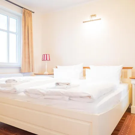 Apartmenthaus 05